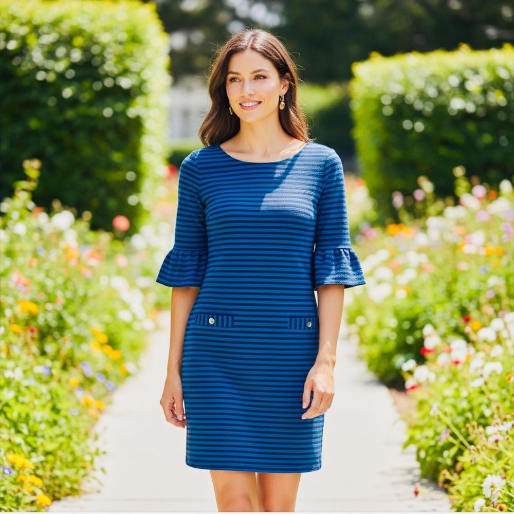 Lilly Pulitzer Alden Dress sz Small Blue Striped